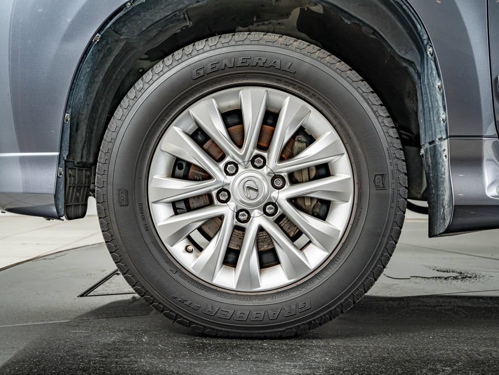 Used 2016 Nebula Gray Pearl Lexus 460 image 10