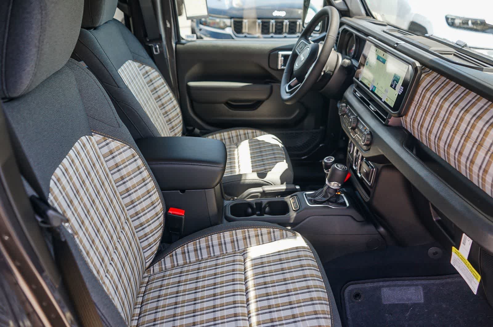 New 2026 Granite Crystal Metallic Clear-Coat Exterior Paint Jeep 85th Anniversary image 17