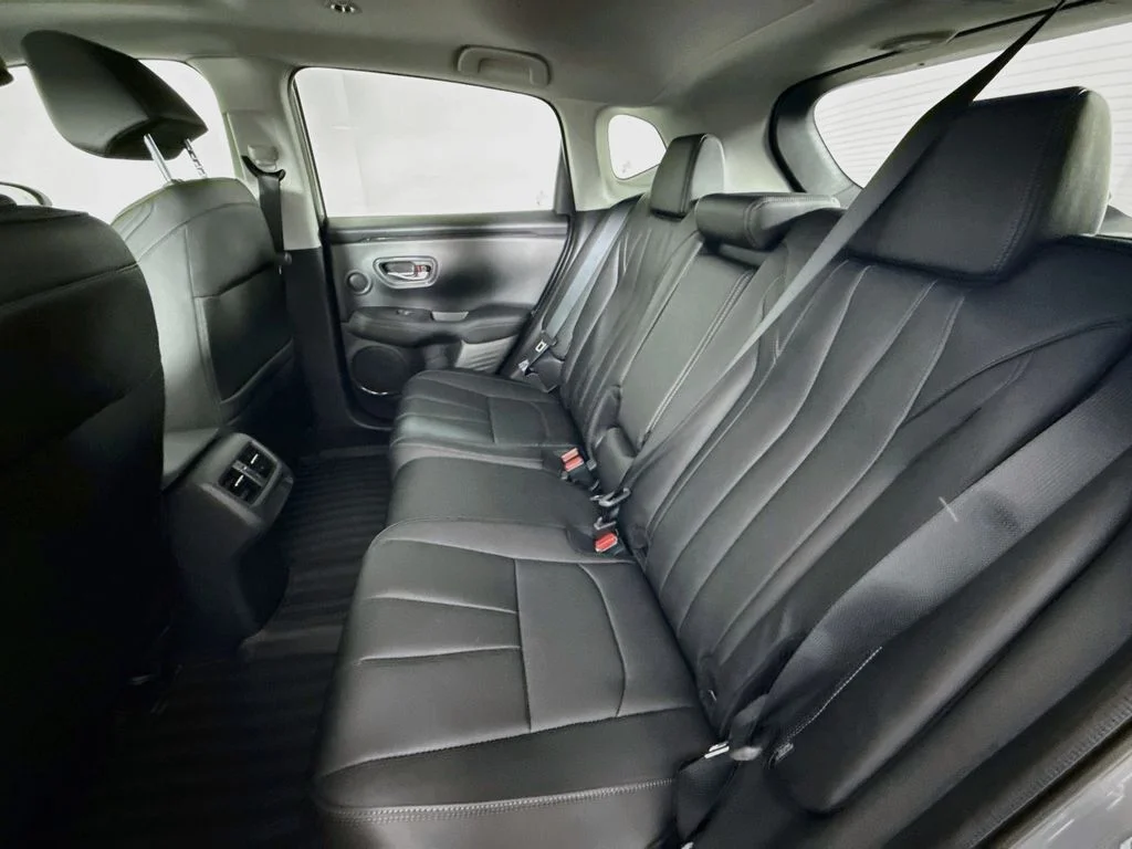 New 2026 Urban Gray Pearl Acura  image 24