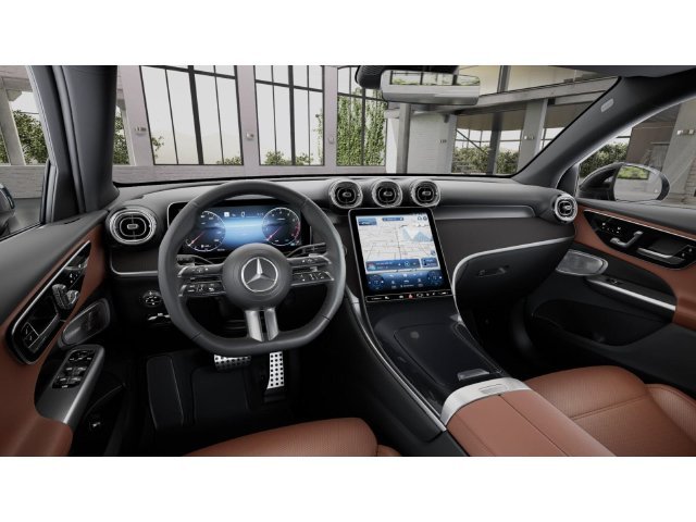 New 2027 Polar White Mercedes-Benz GLC 300 image 3