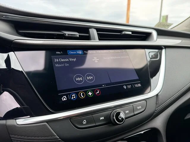 Certified Used 2023 White Frost Tricoat Buick Select image 13