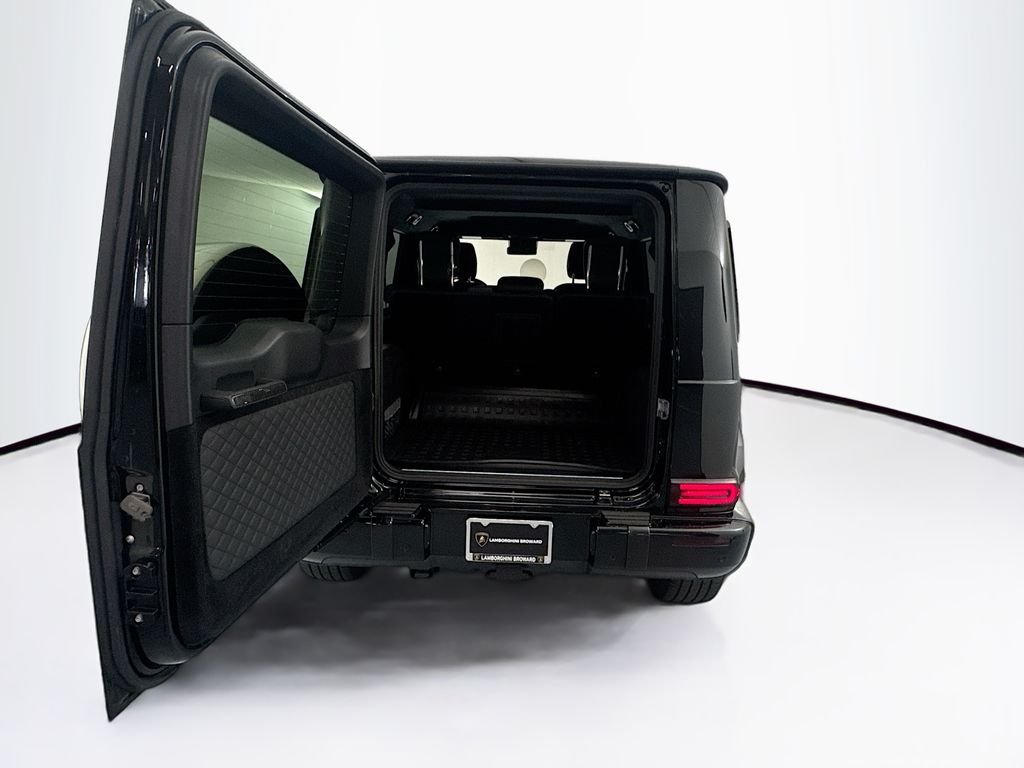 Used 2023 Black Mercedes-Benz G 550 image 27