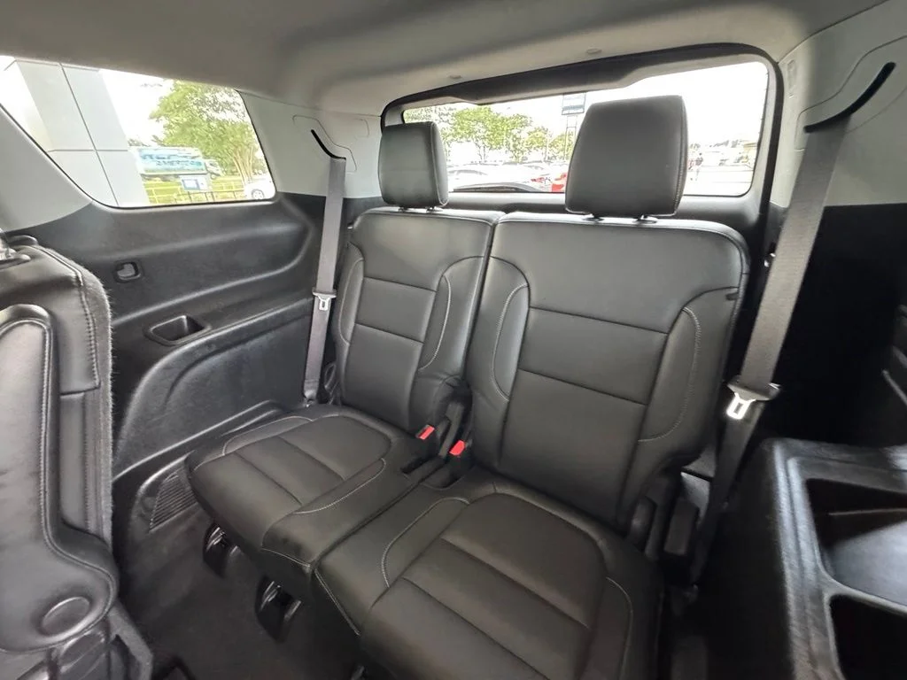 Used 2018 Silver GMC SLT-1 image 22