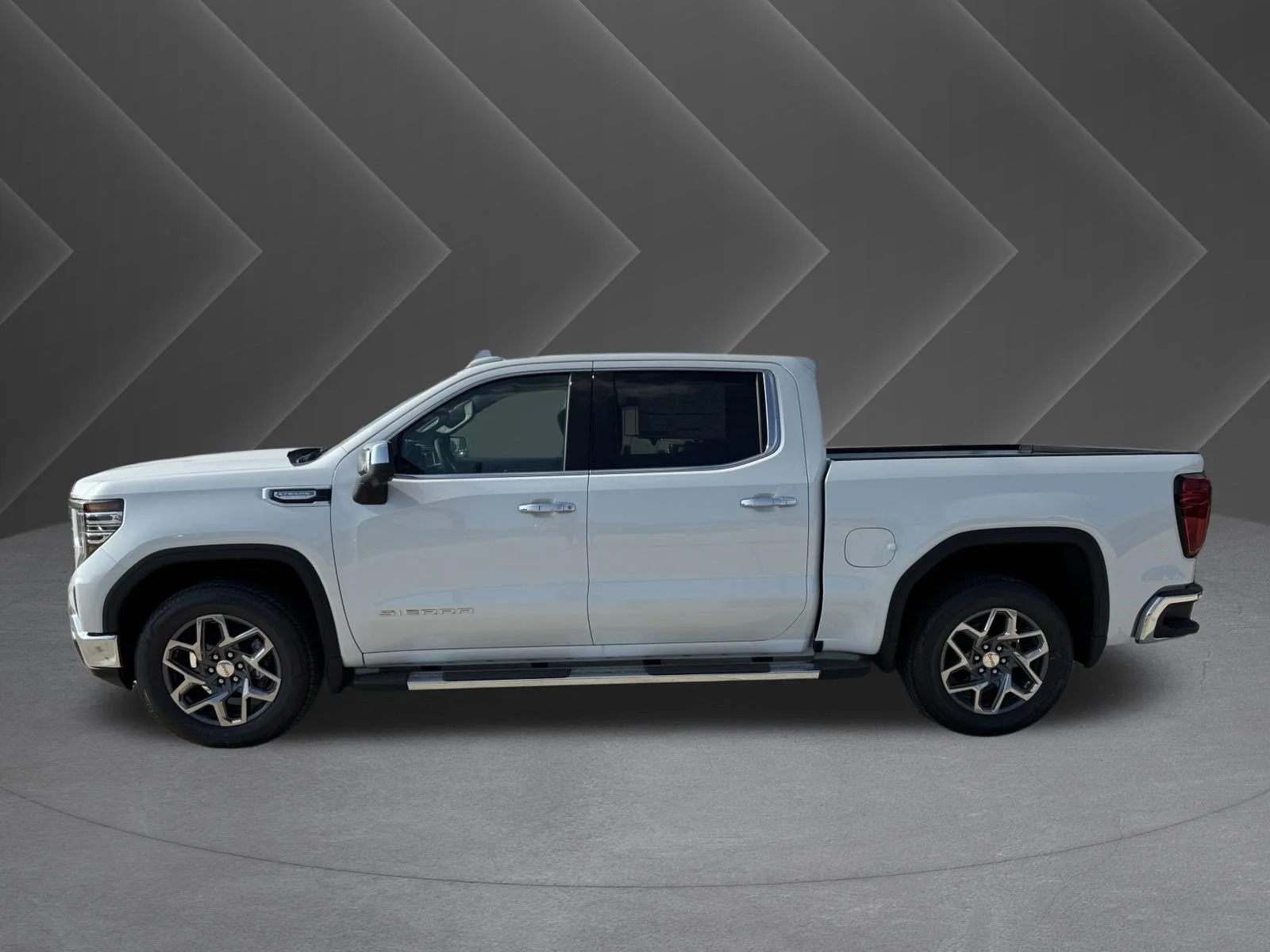 New 2026 Glacier White Tricoat GMC SLT image 4