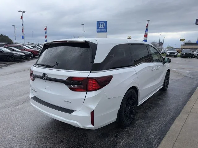 Used 2025  Honda Sport-L image 5