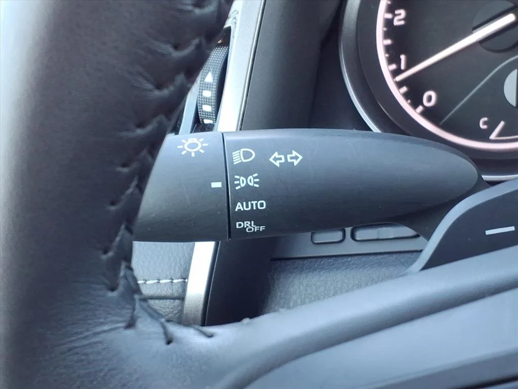 2024 Toyota Camry SE - Photo 24