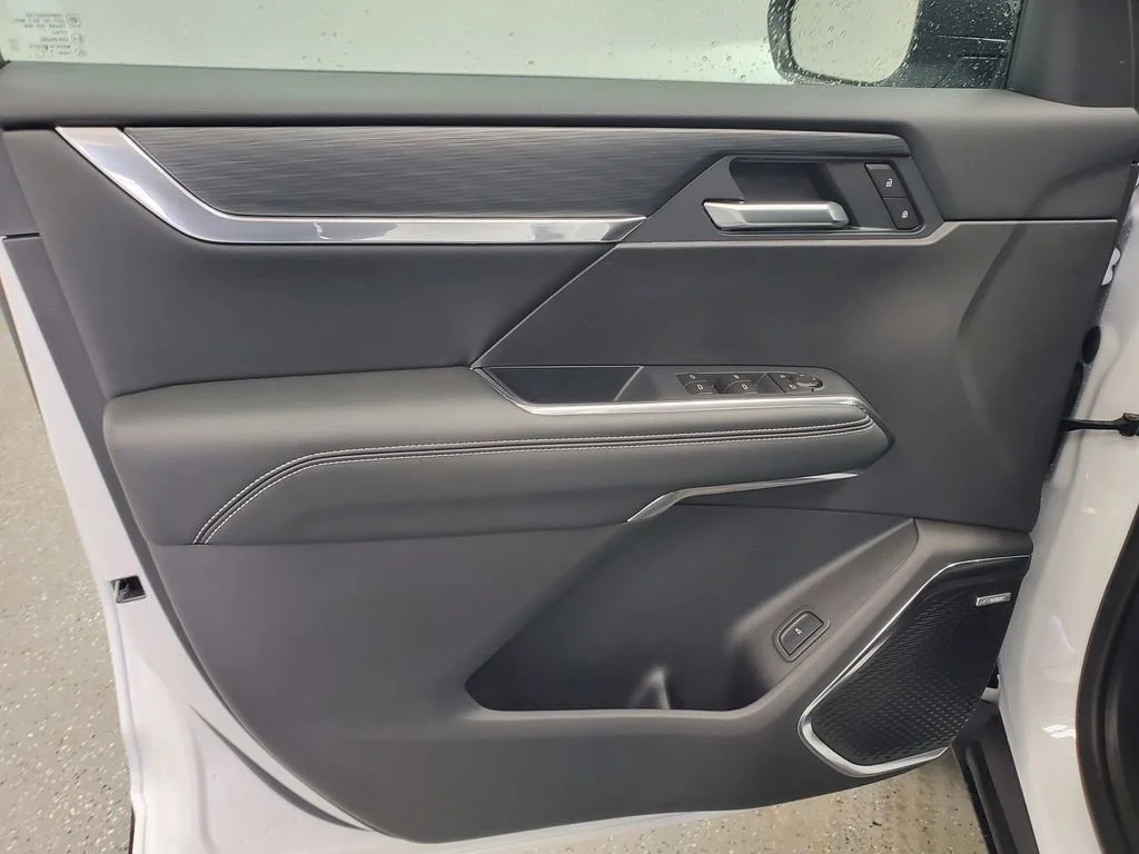 2026 GMC Acadia Elevation - Photo 6
