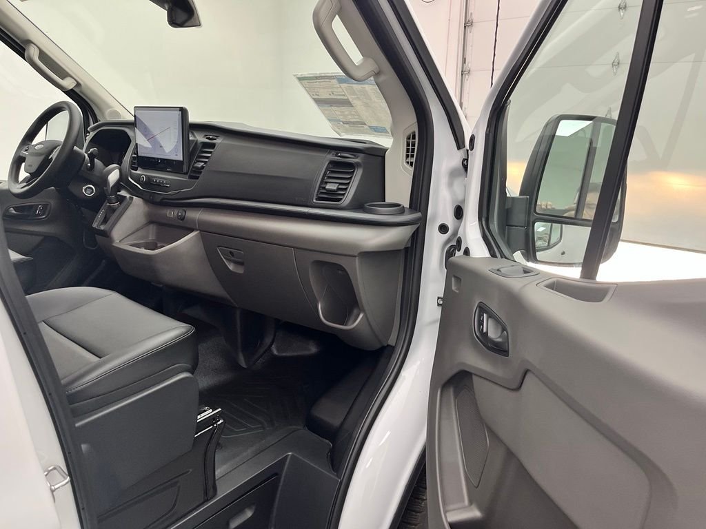 New 2026 White Ford Base image 30