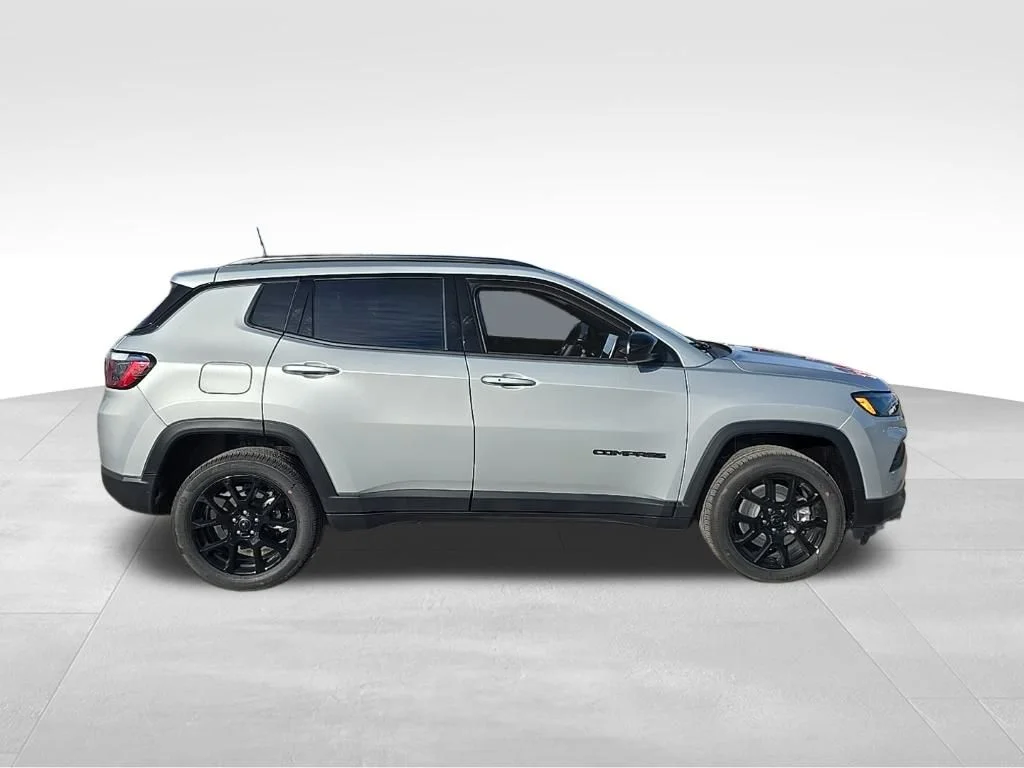 New 2026 Silver Jeep Latitude image 9