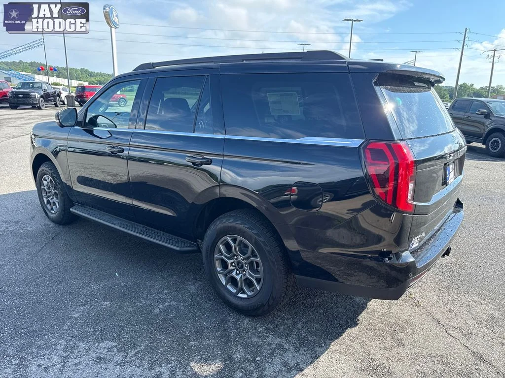 New 2026 Agate Black Metallic Ford Active image 8