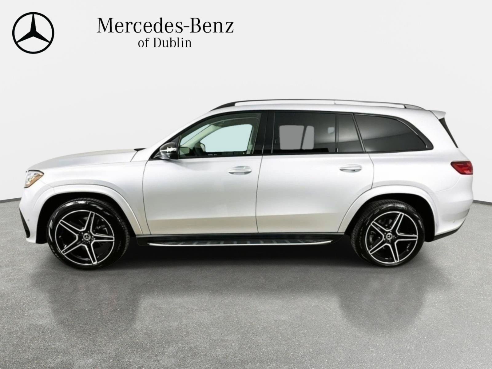 Used 2026  Mercedes-Benz GLS 450 image 4