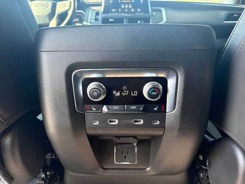 Used 2021 ONYX BLACK GMC SLT image 15