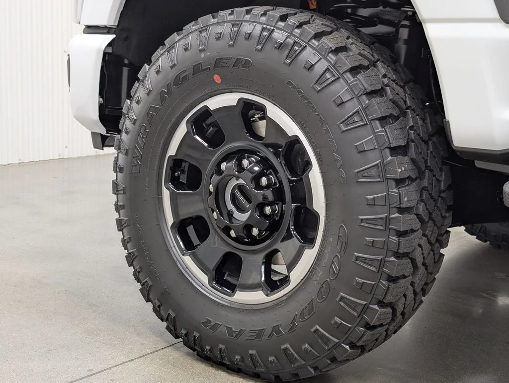 New 2026 Oxford White Ford F-250® Lariat® image 2