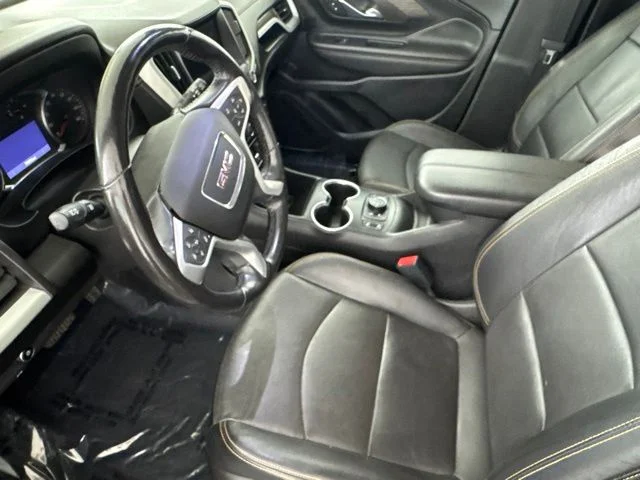 Used 2021 Silver GMC SLT image 23