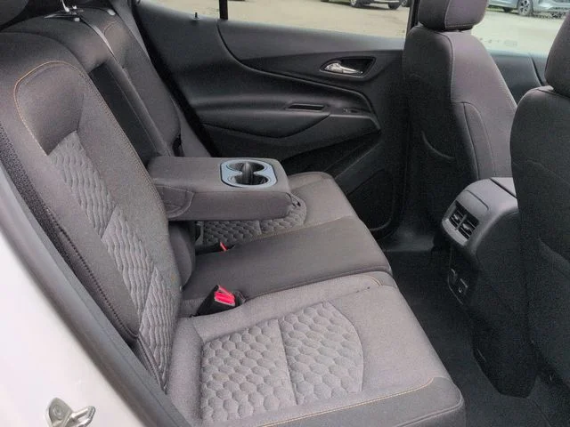 Used 2018 White Chevrolet LT image 29