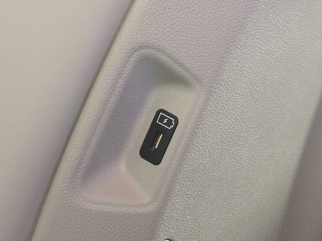 2025 Kia Sorento EX Hybrid - Photo 20