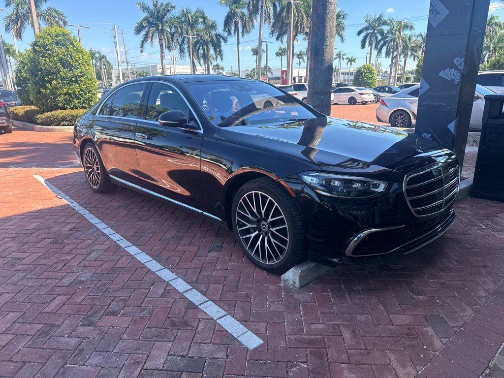 2022 Mercedes-Benz S-Class