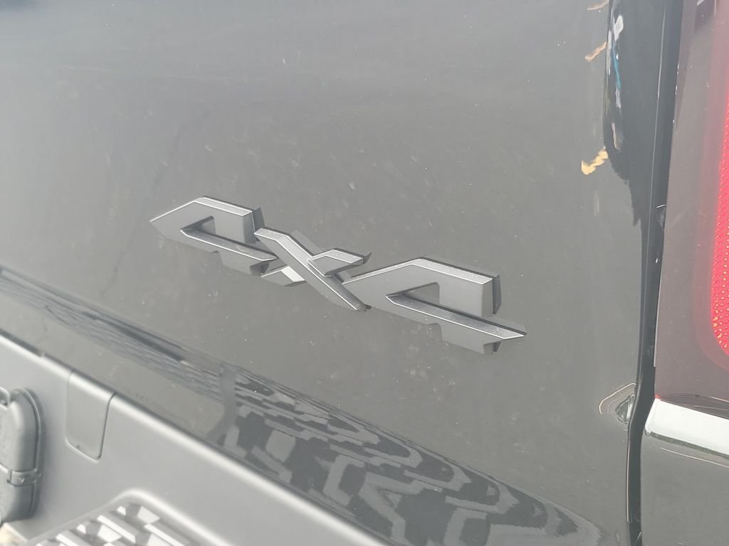 New 2026 Diamond Black Crystal Pearlcoat RAM Black Express Edition image 6