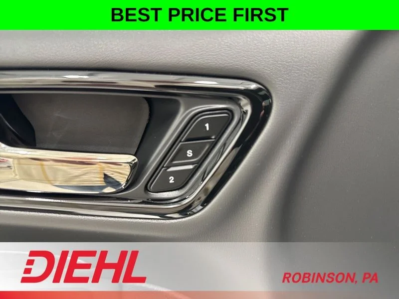 New 2026 White Knuckle Clear-Coat Exterior Paint Dodge GT Premium HEMI V8 image 27