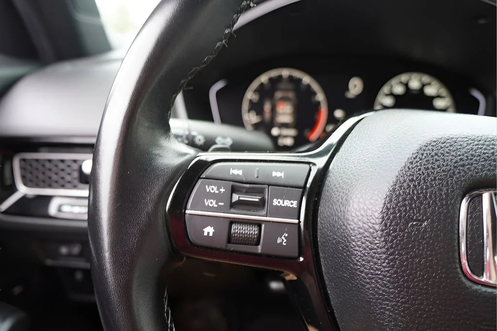 Used 2025 Black Honda Sport image 19