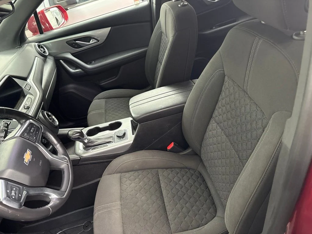 Used 2019 Red Chevrolet Base image 15