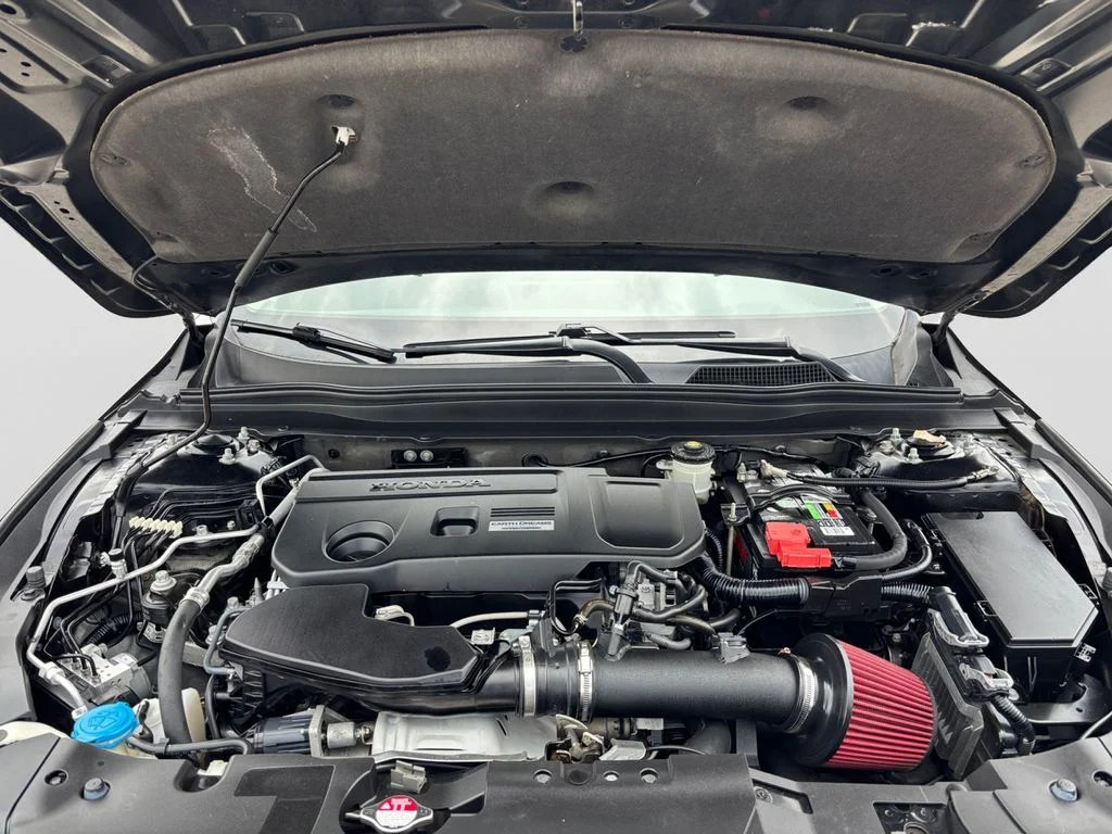 Used 2018 Black Honda Touring 2.0T image 20
