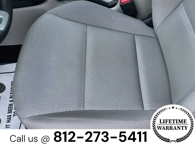 Used 2025 Red Kia LX image 18