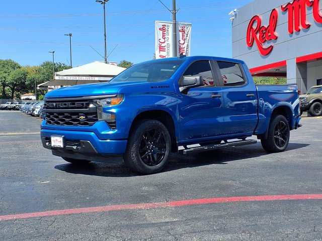 2022 Chevrolet Silverado 1500 Custom