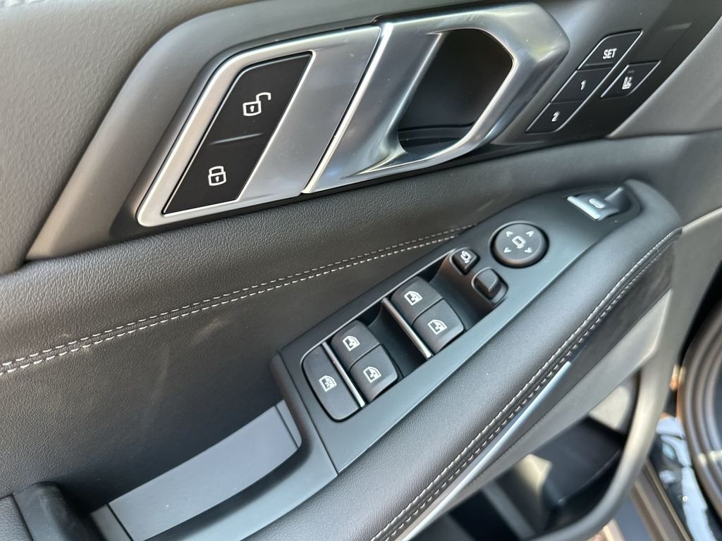 2026 BMW X5 40i - Photo 15