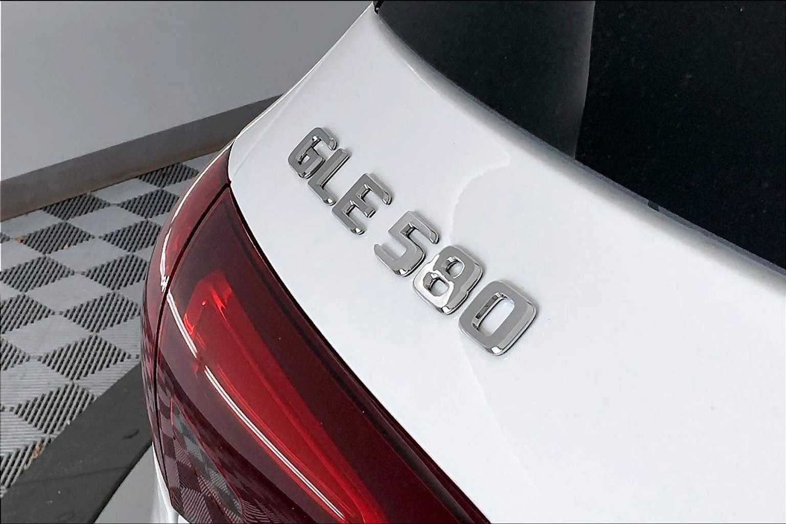 2026 Mercedes-Benz GLE GLE580 - Photo 7