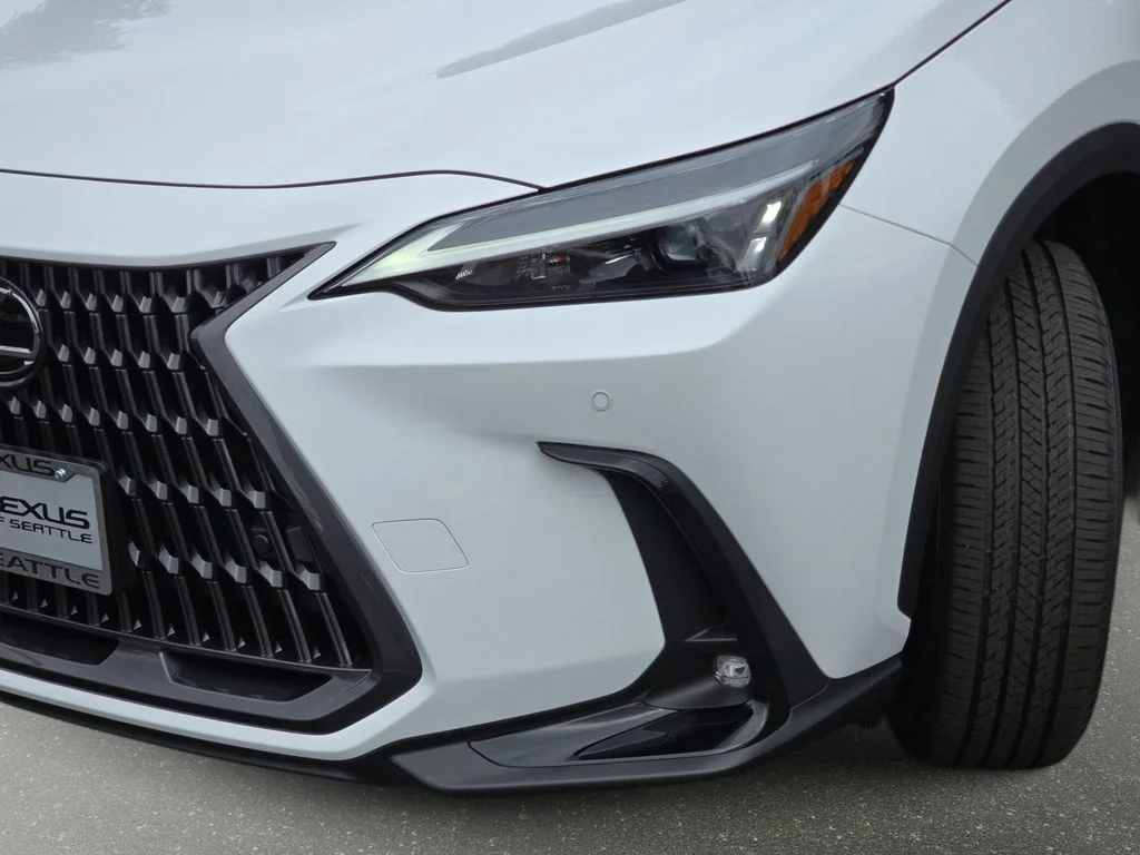 New 2026 Ultra White Lexus PREMIUM image 32