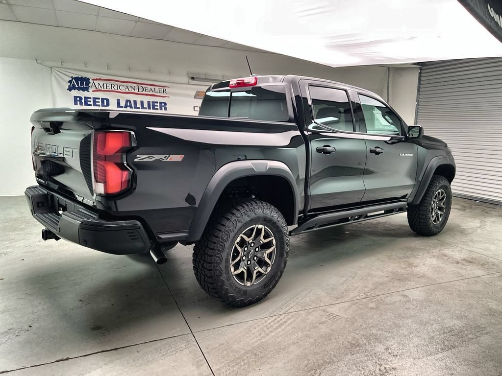 2026 Chevrolet Colorado ZR2 - Photo 8