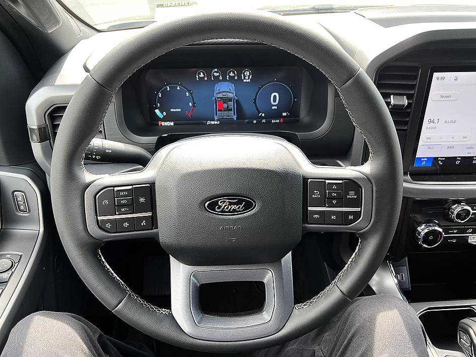New 2026 Antimatter Blue Metallic Ford XLT image 14