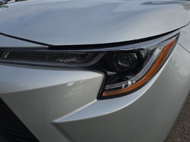 Used 2026 Silver Toyota LE image 29