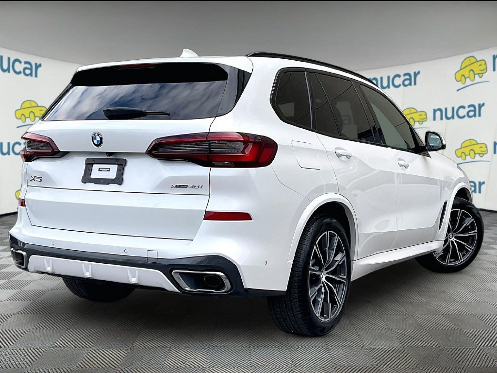 Used 2022 White BMW xDrive40i image 6
