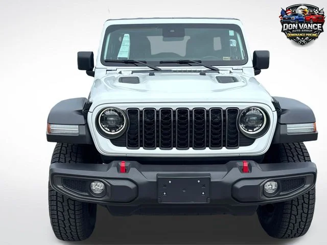 Used 2024 White Jeep Rubicon image 9