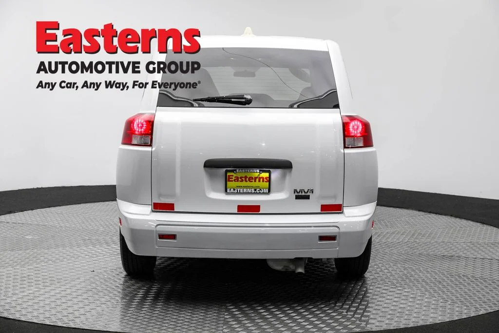 Used 2014 White VPG Taxi image 6