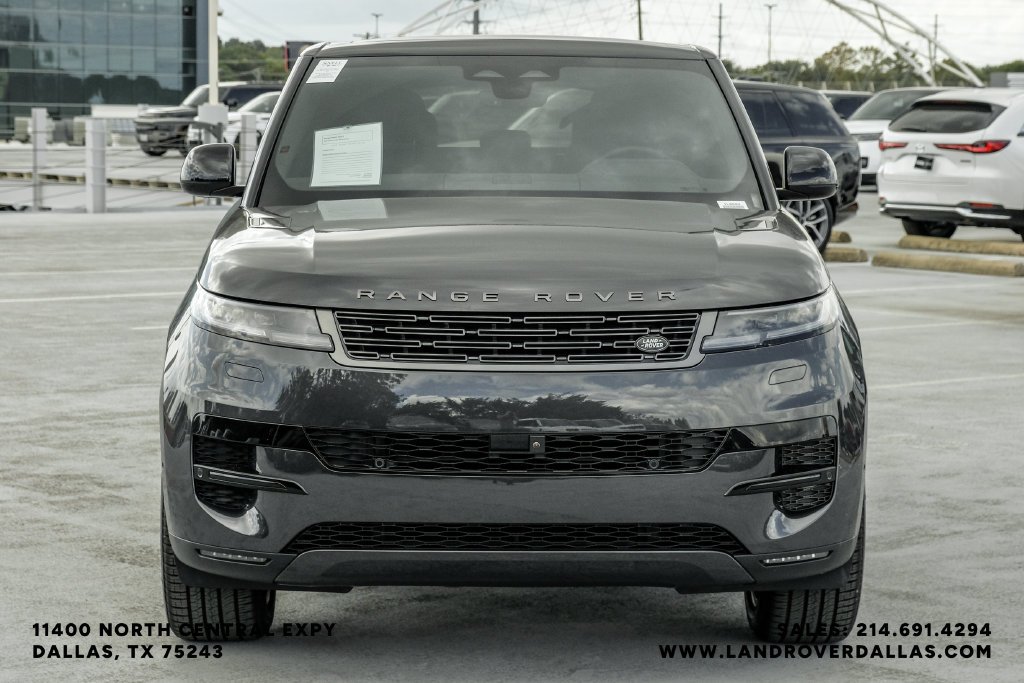 New 2026 Carpathian Gray Land Rover SE image 5
