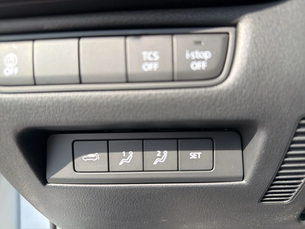 Used 2025 Beige Mazda 2.5 Turbo Premium Package image 22
