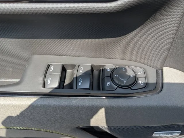 2026 Chevrolet Silverado 1500 ZR2 - Photo 14