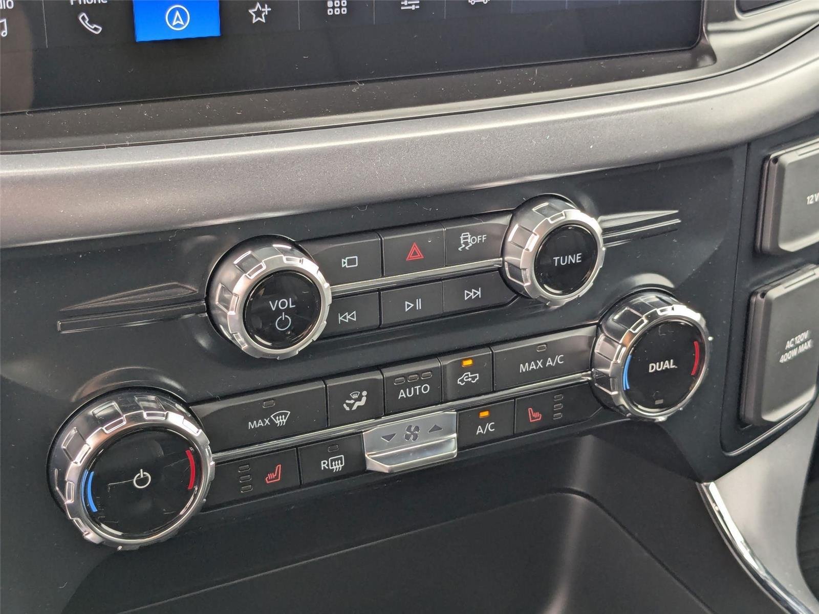 New 2026 Oxford White Ford XLT image 22