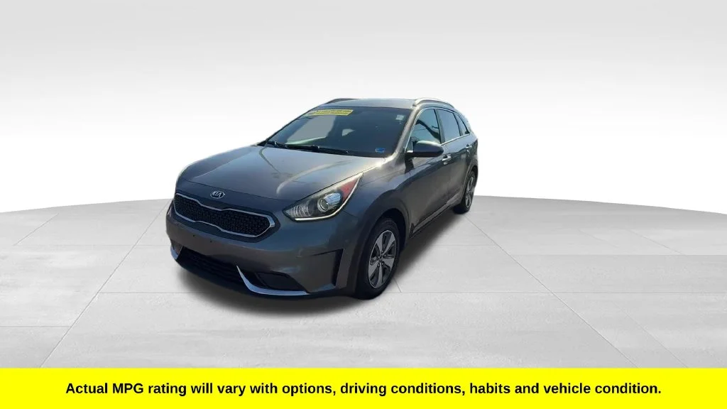 Used 2018 Gray Kia LX image 2