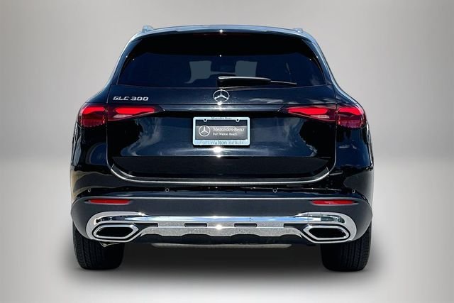 Used 2024 Black Mercedes-Benz GLC 300 image 6