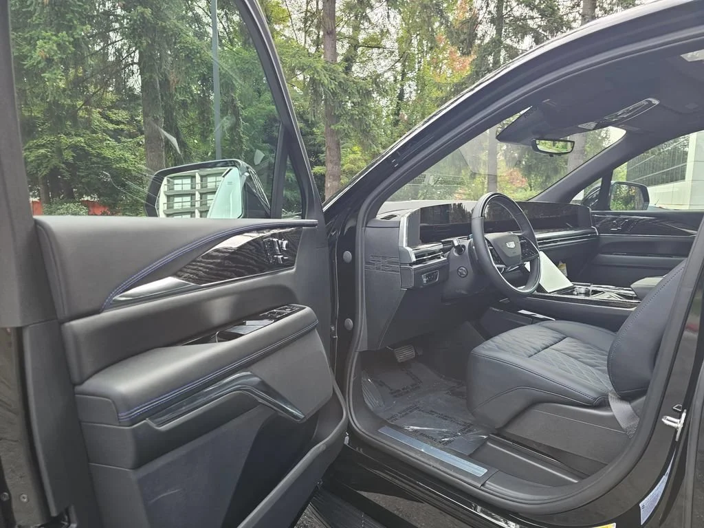 2026 Cadillac Escalade IQ Luxury - Photo 21