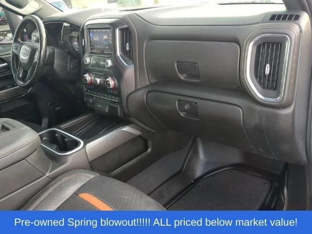 Used 2022 White GMC AT4 image 50