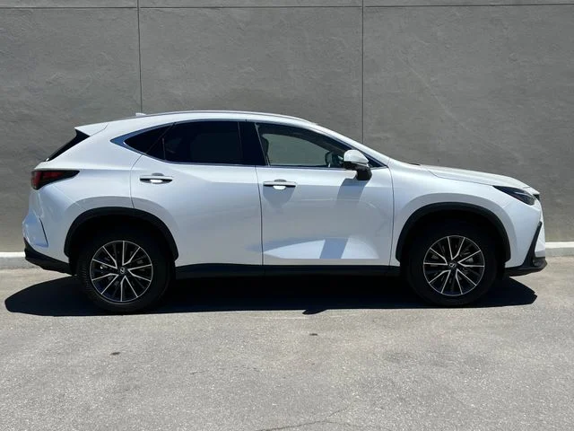 Certified Used 2025 Eminent White Pearl Lexus 350 Premium image 5
