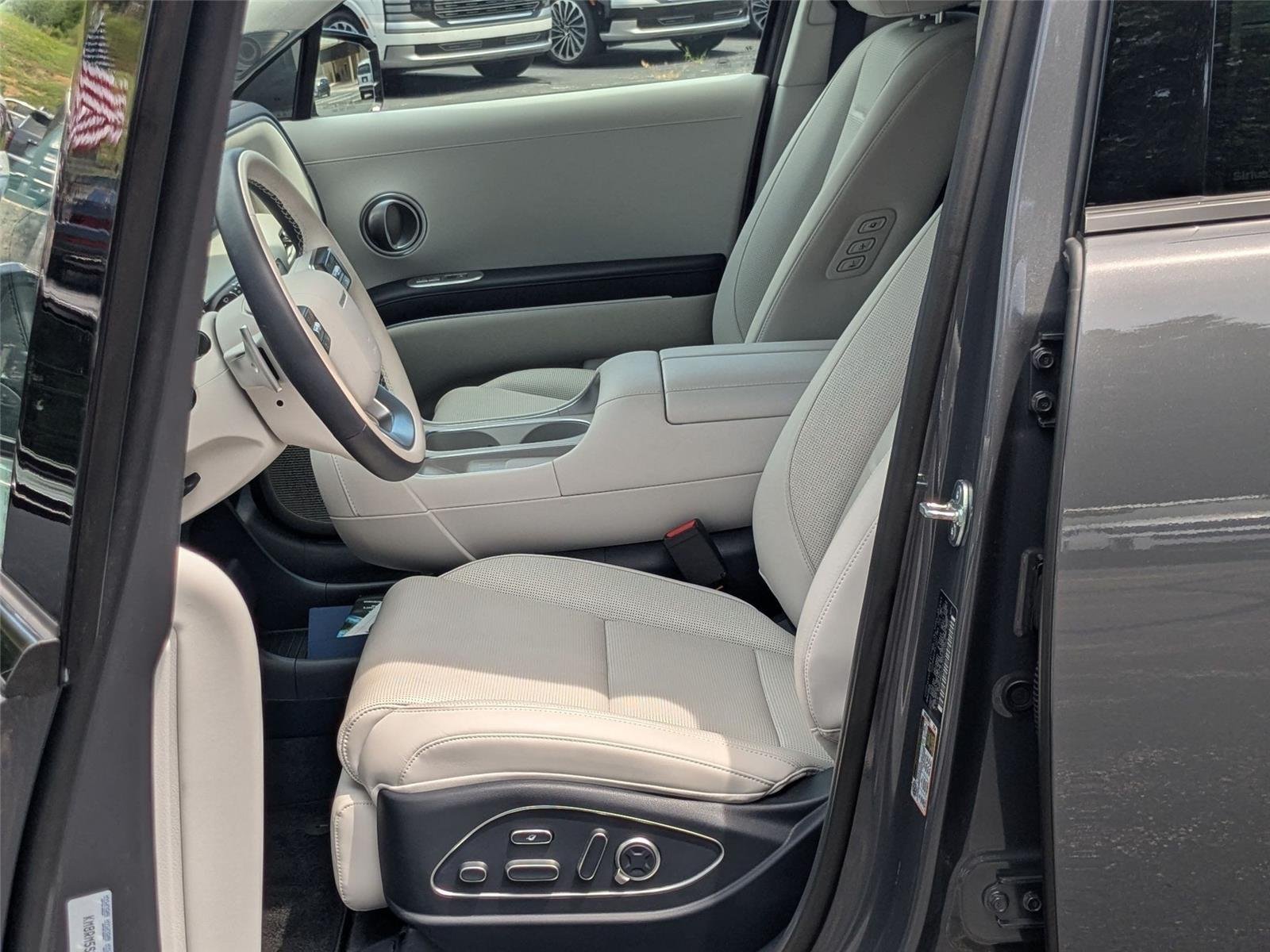 New 2026 Ecotronic Gray Pearl Hyundai Calligraphy image 11