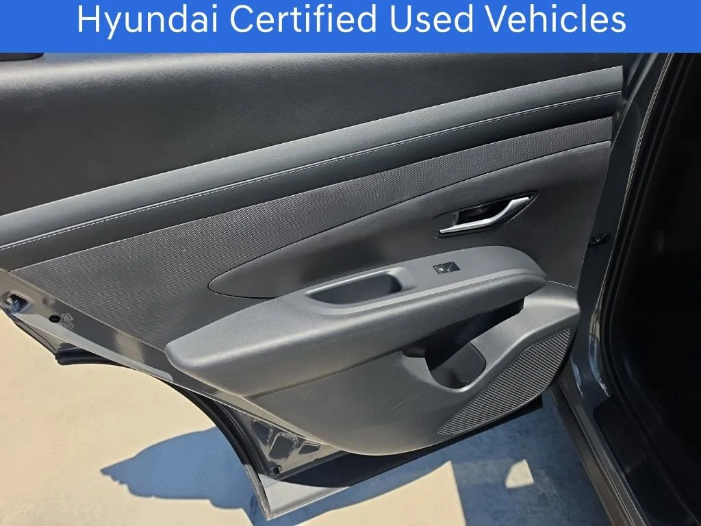 Certified Pre-Owned 2025 Hyundai Tucson SE