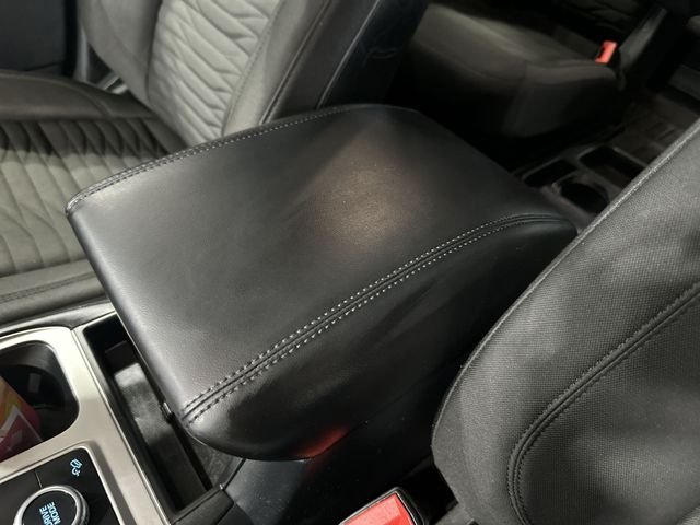 Certified Used 2020 Red Metallic Ford XLT image 28