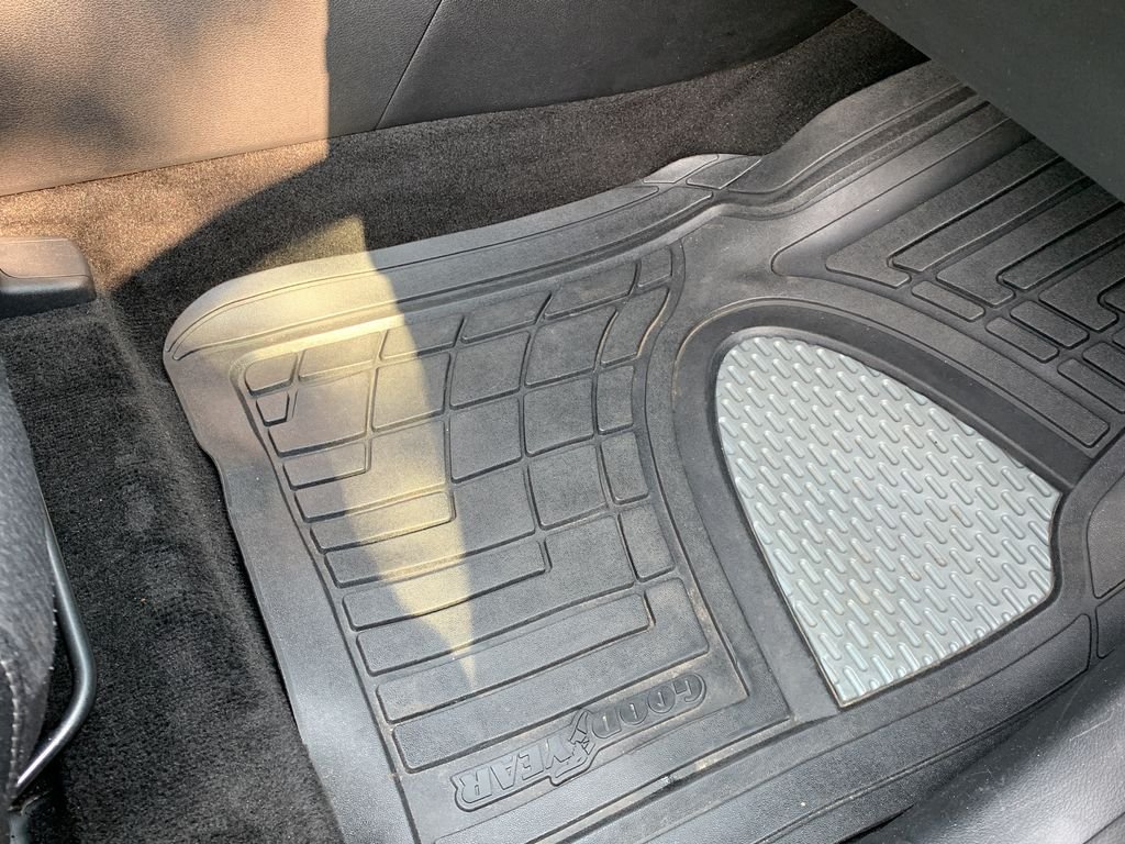 2020 Hyundai Santa Fe SE - Photo 39